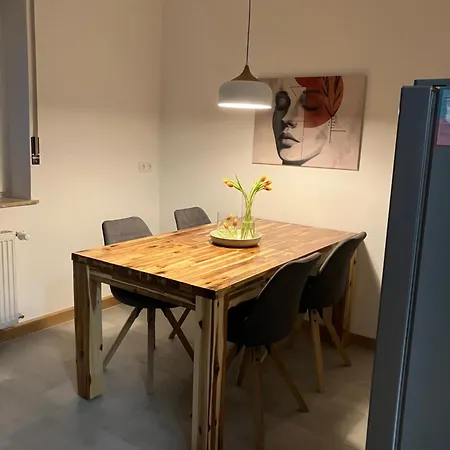 In Bis 5 Personen